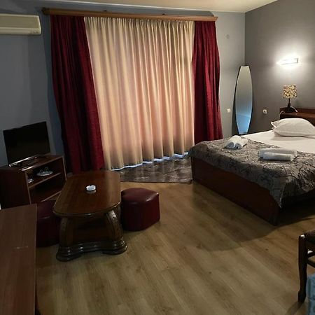 Hotel Era Tbilisi ภายนอก รูปภาพ